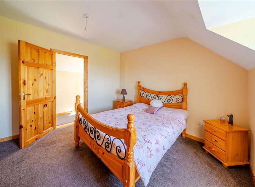 Shraig East, Bunnahowen, Ballina, F26X2H2