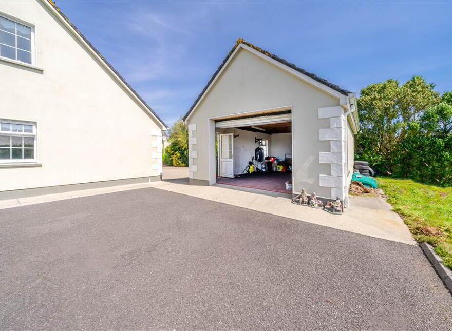 Shraig East, Bunnahowen, Ballina, F26X2H2