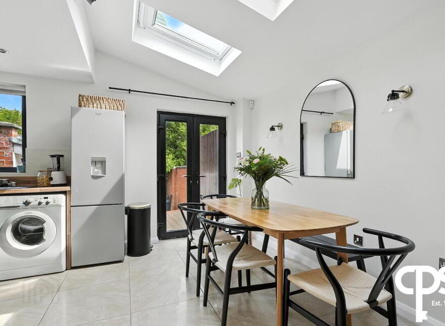12 Willesden Park, Belfast, BT9 5GX