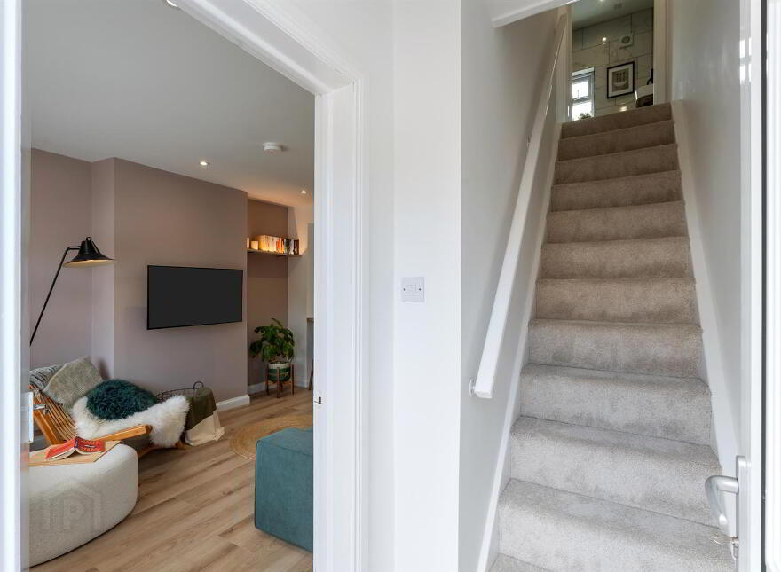 74 Woodcot Avenue, Belfast, BT5 5JB