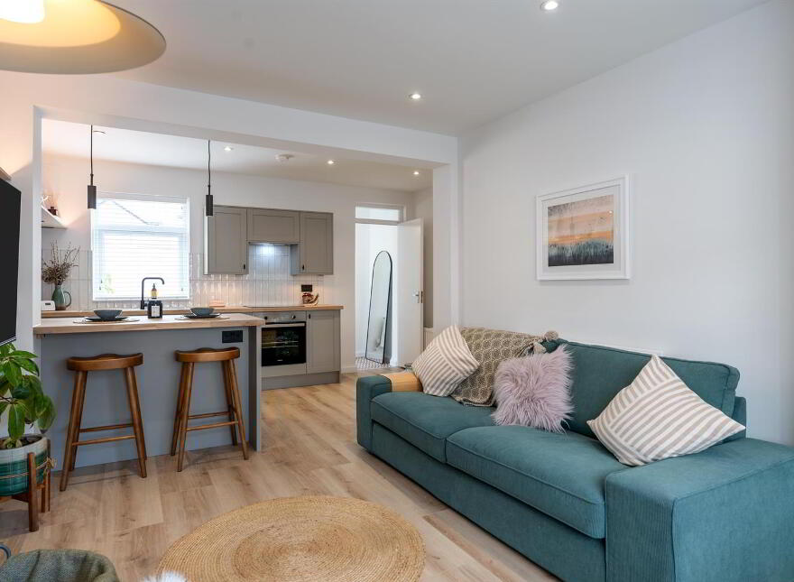 74 Woodcot Avenue, Belfast, BT5 5JB