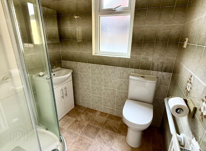95 Knockwellan Park, Waterside, Derry, BT47 2JE