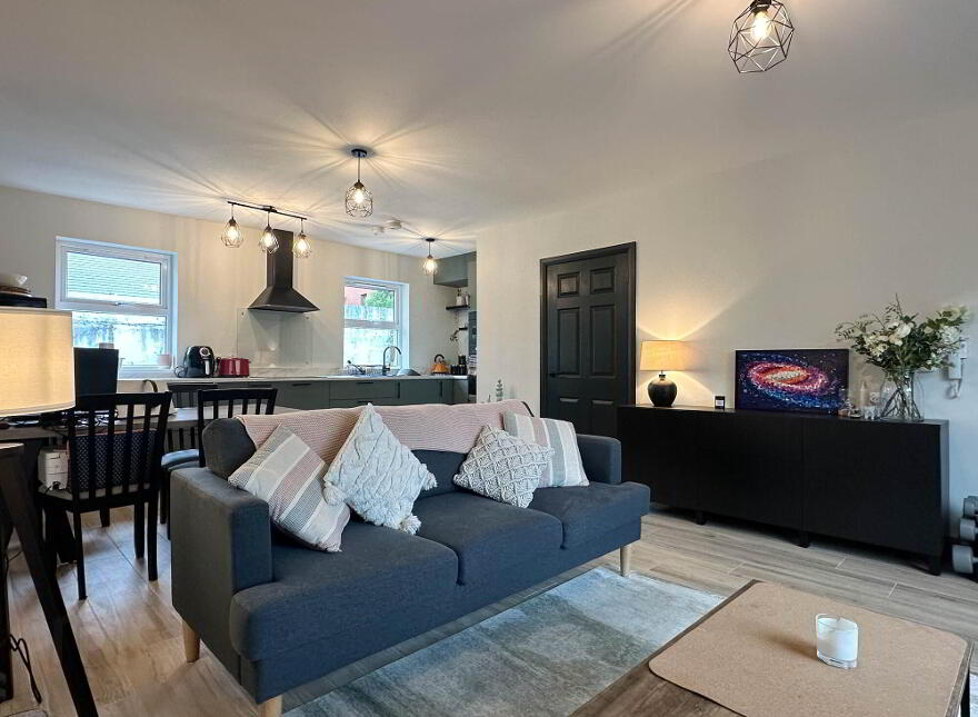 Apt 5, Circular Road Mews, Circular Road, Coleraine, BT52 1GU
