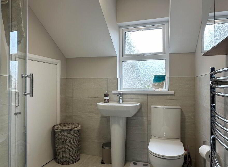Apt 5, Circular Road Mews, Circular Road, Coleraine, BT52 1GU