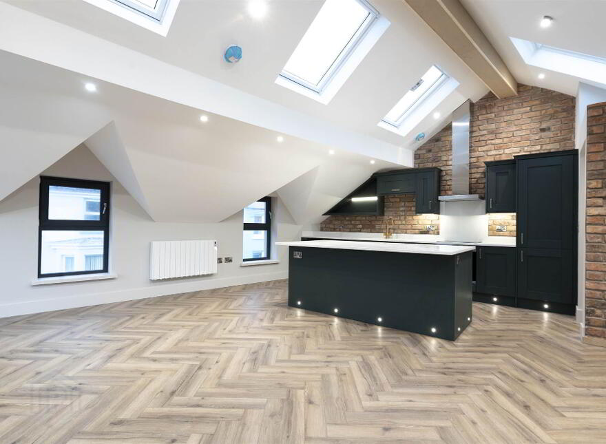 Apt 3, 37 West, Princess Street, Portrush, BT56 8AX