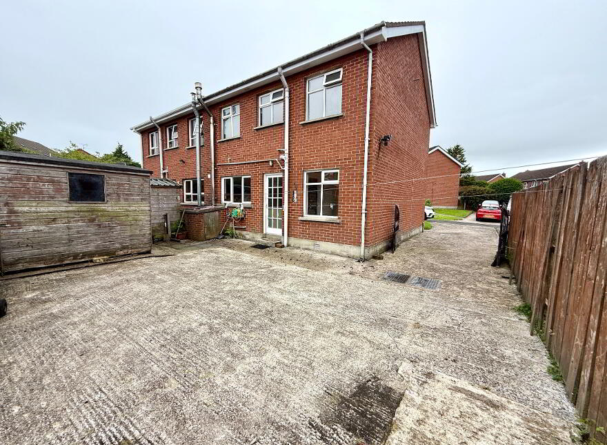 46 Canterbury Park, Kilfennan, L'Derry, BT47 6DU
