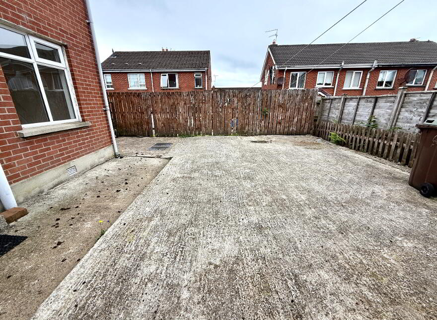 46 Canterbury Park, Kilfennan, L'Derry, BT47 6DU