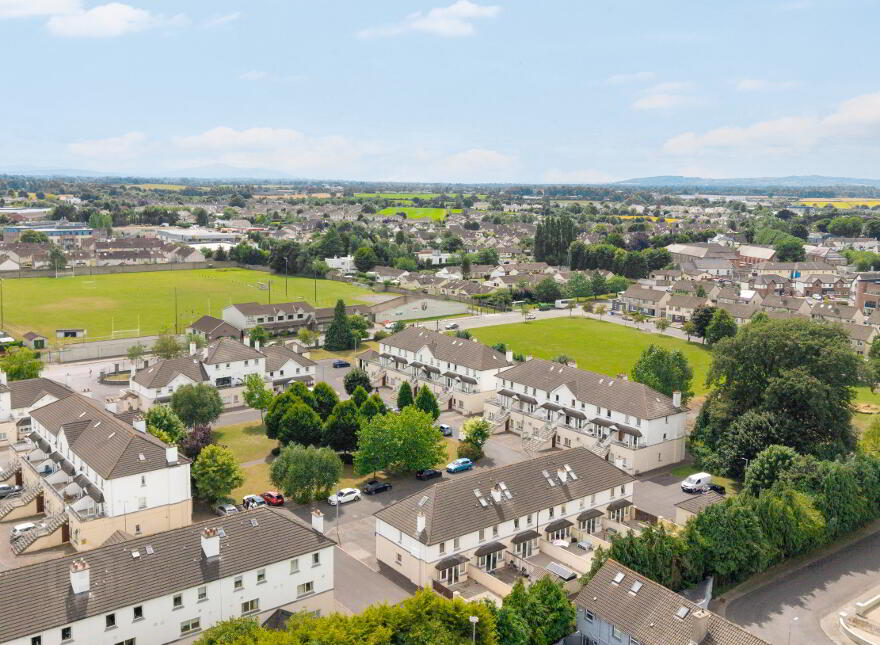 96 Larchfield Court, Kilkenny, R95N9Y7