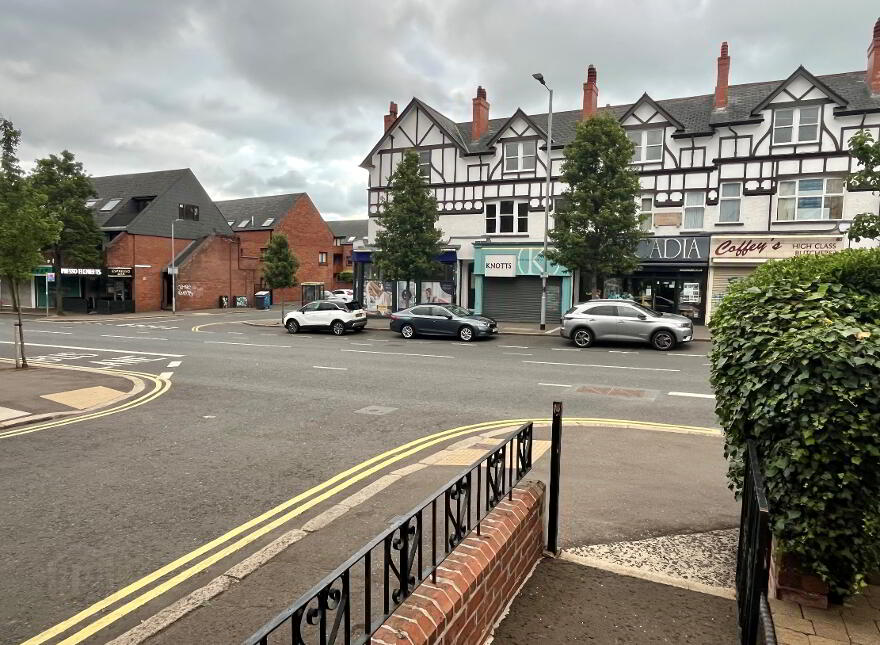 681 Lisburn Road, Belfast, BT9 7GU