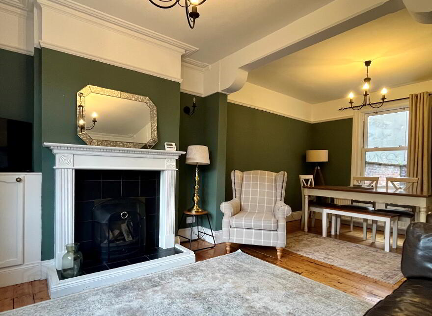 681 Lisburn Road, Belfast, BT9 7GU