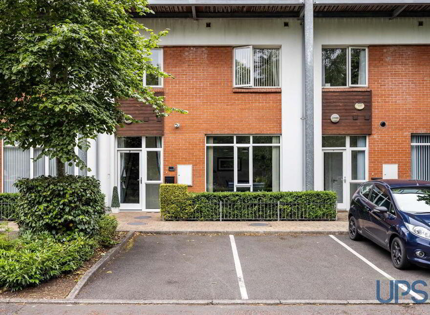 9 Old Brewery Lane, Glen Road, Belfast, BT11 8QZ