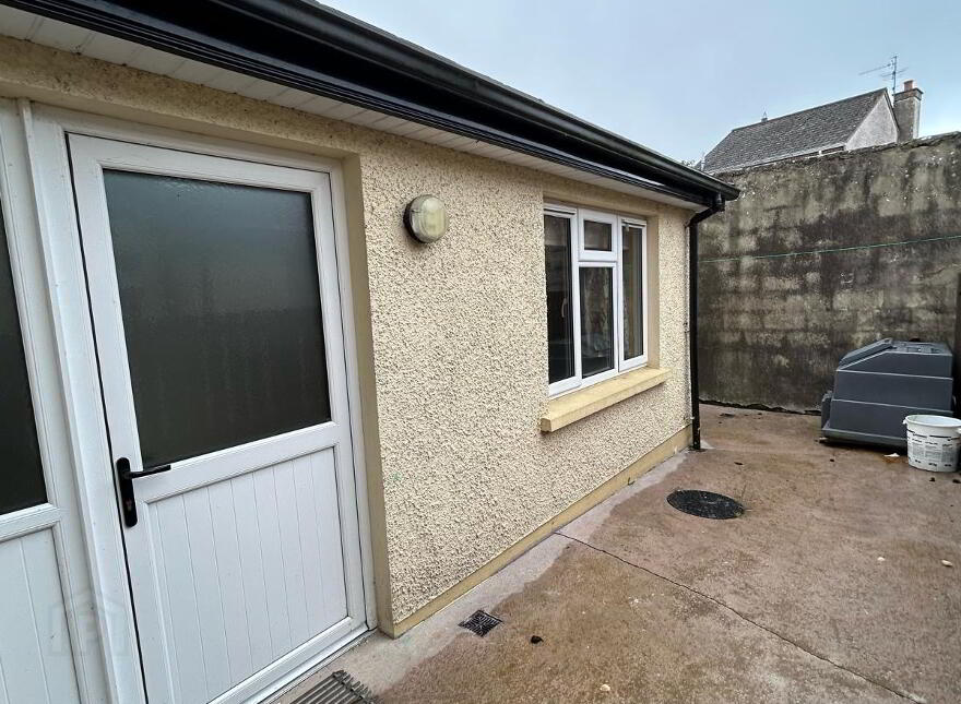 17 Morgan Park, Dromore, Omagh, BT78 3DU