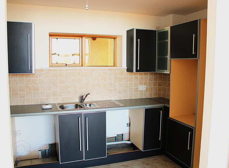 404  Riverdell, Centaur Street, R93HX03