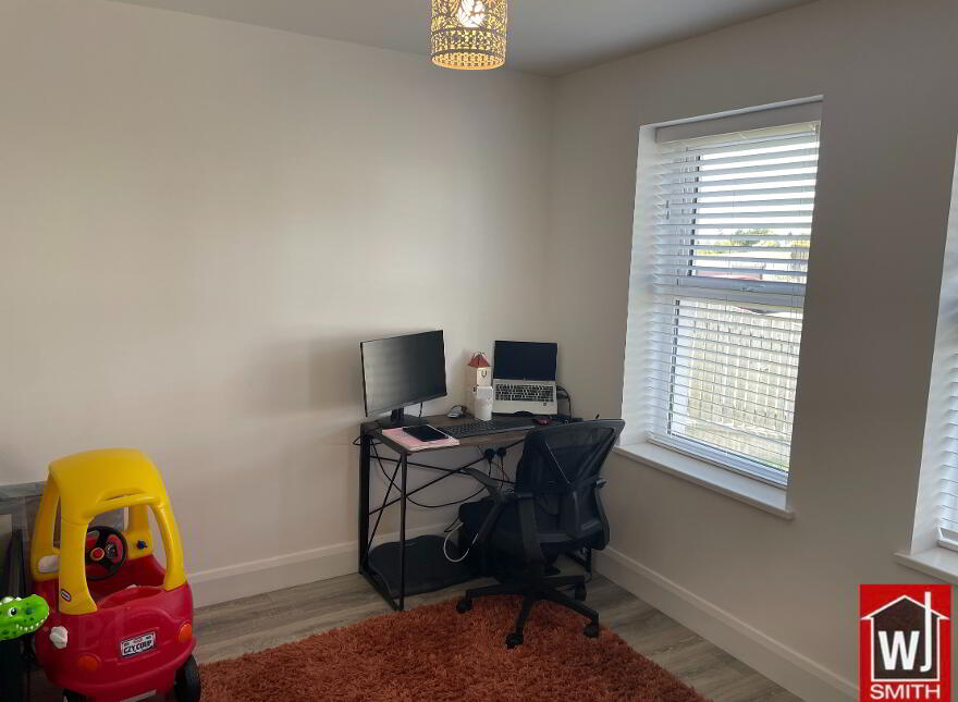 20 Riverview Manor, Castlederg, BT81 7EN