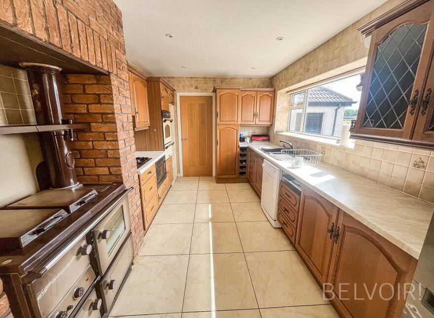 125 Front Road, Lisburn, BT27 5JY