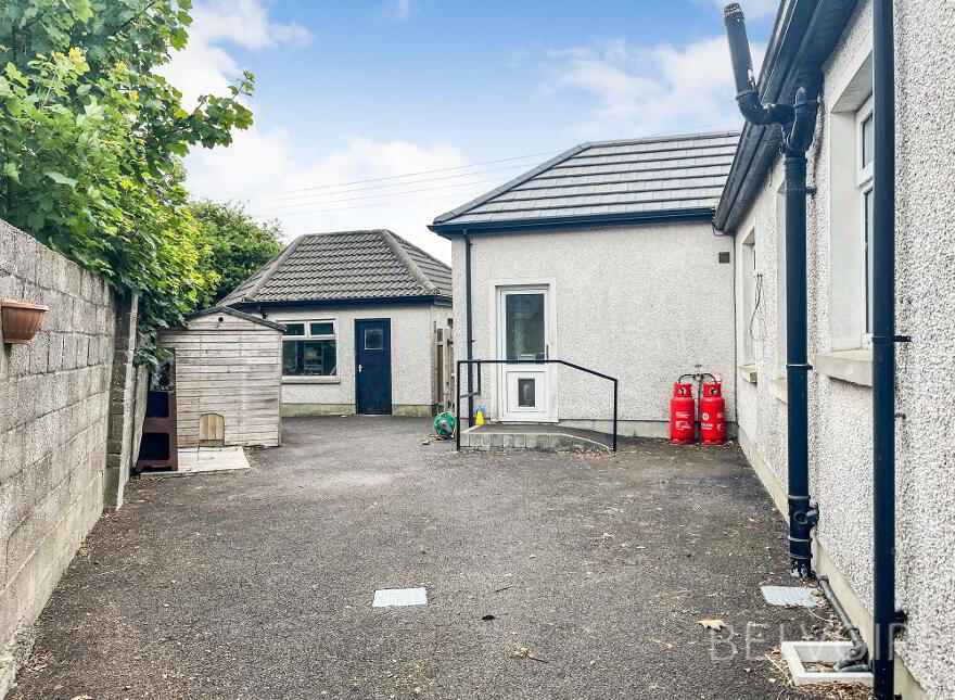 125 Front Road, Lisburn, BT27 5JY