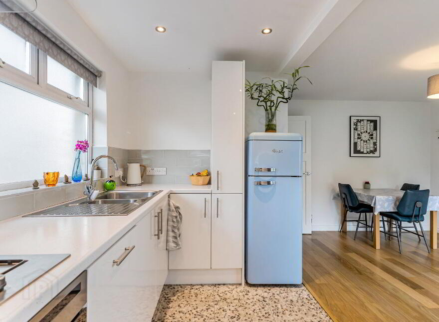 33 Galwally Avenue, Belfast, BT8 7AJ