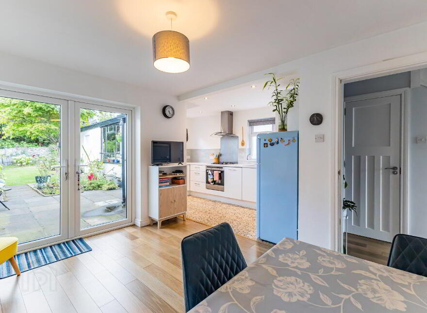 33 Galwally Avenue, Belfast, BT8 7AJ