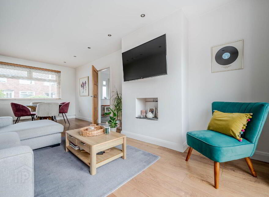 14 Carolhill Park, Belfast, BT4 2FF
