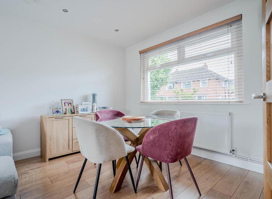 14 Carolhill Park, Belfast, BT4 2FF