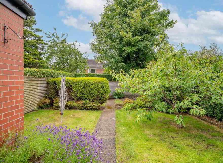 14 Carolhill Park, Belfast, BT4 2FF