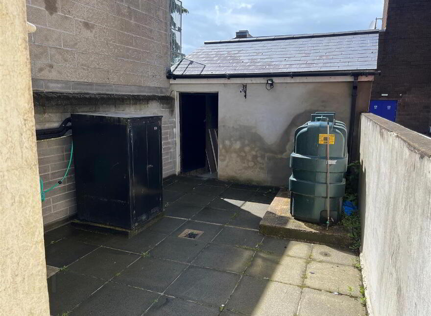 3 High Street, Ballynahinch, BT24 8AB