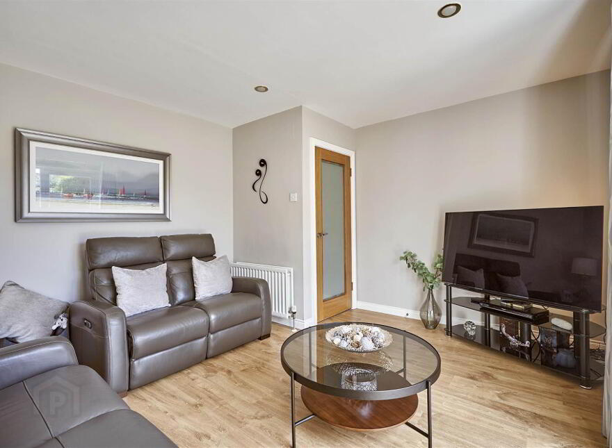 8 Dunkeld Court, Bangor, BT19 6RE