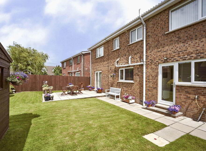 8 Dunkeld Court, Bangor, BT19 6RE