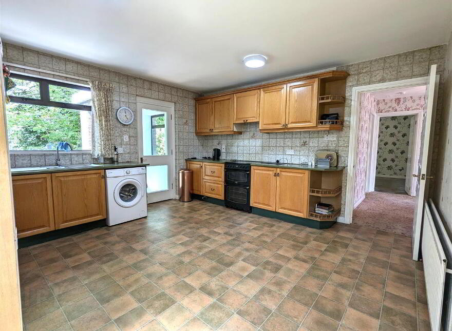 12a Tollymore Road, Newcastle, BT33 0JL