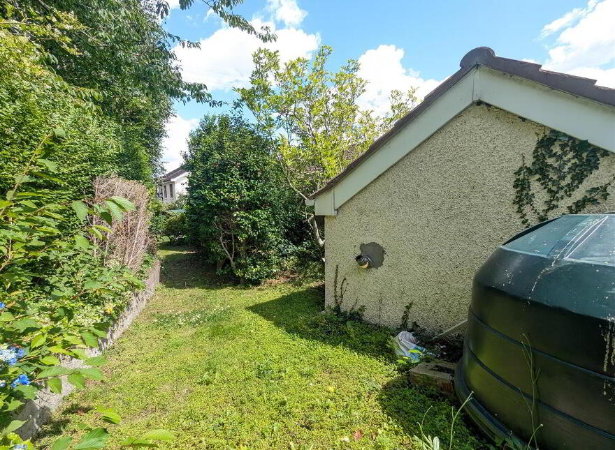 12a Tollymore Road, Newcastle, BT33 0JL