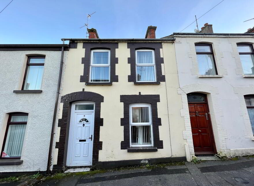 9 Glasgow Terrace, Cityside, L'Derry, BT48 0DP photo