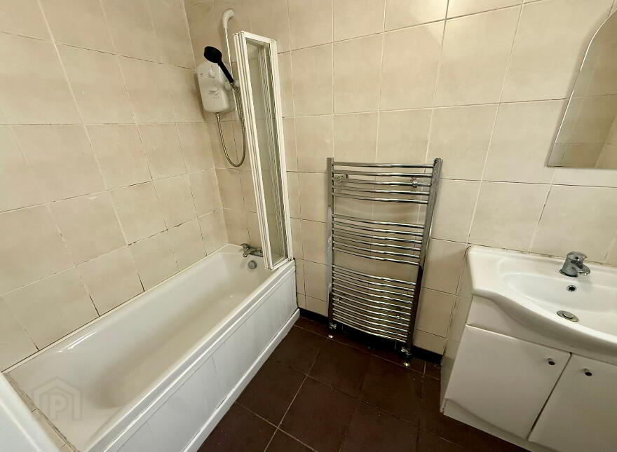 9 Glasgow Terrace, Cityside, L'Derry, BT48 0DP