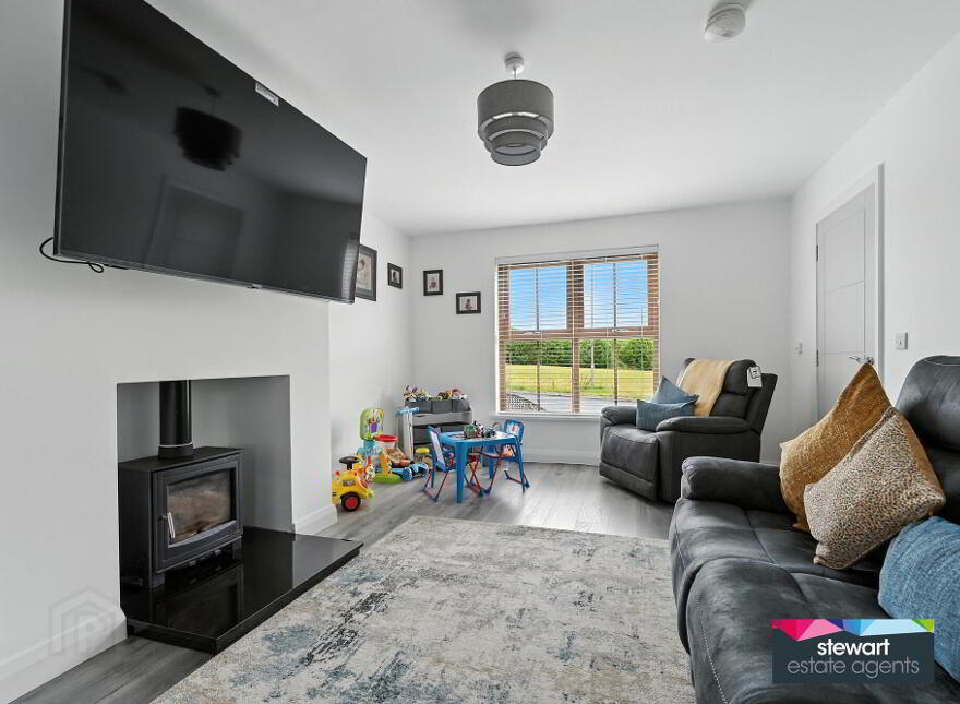 56 Cloverdale, Blackskull Dromore, Donaghcloney, BT25 1GX