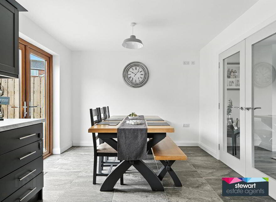 56 Cloverdale, Blackskull Dromore, Donaghcloney, BT25 1GX