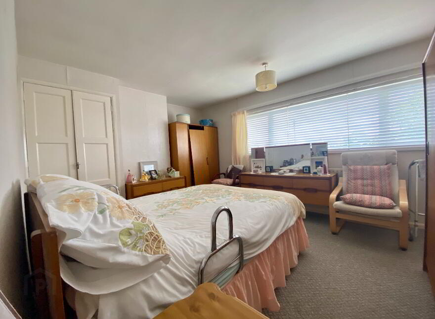 52 Victoria Road, Carrickfergus, BT38 7JJ