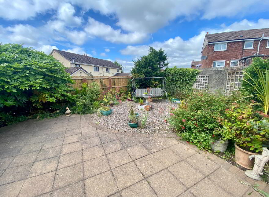 52 Victoria Road, Carrickfergus, BT38 7JJ