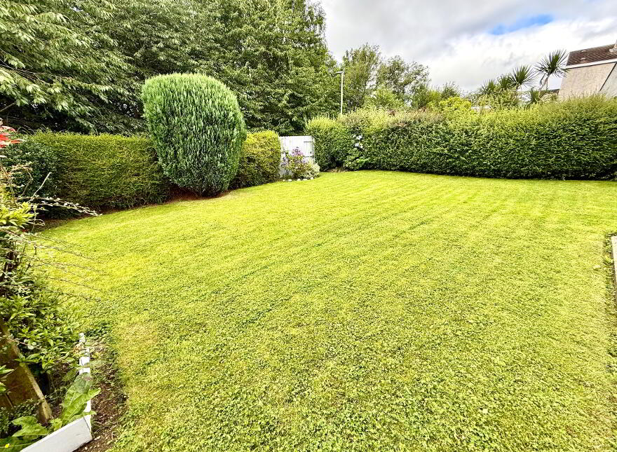 36 Castle Park, Eglinton, Derry, BT47 3PL