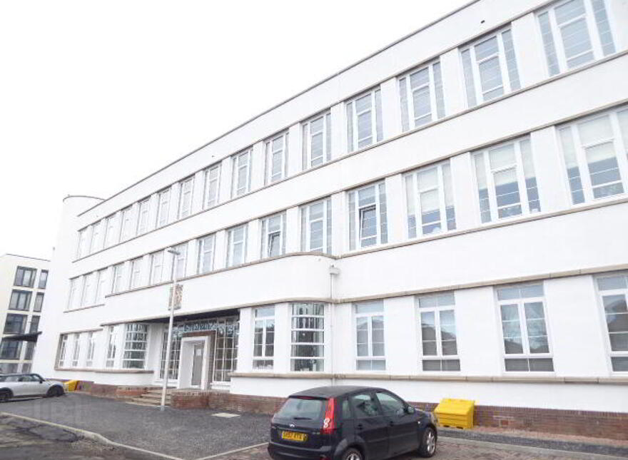 4 Arneil Place, Granton, Edinburgh, EH5 2GT photo