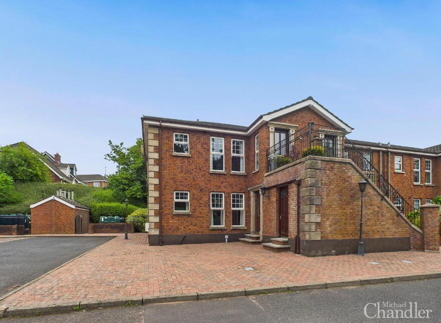 75 Ballylenaghan Park, Belfast, BT8 6WR photo