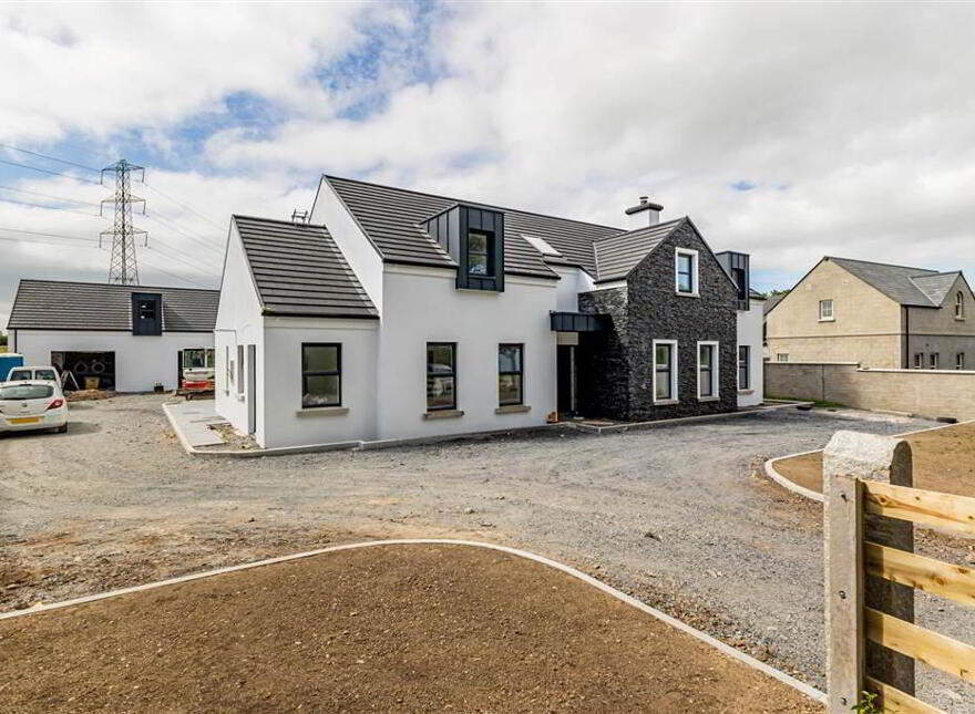 34 Windmill Road, Royal Hillsborough, BT26 6LS
