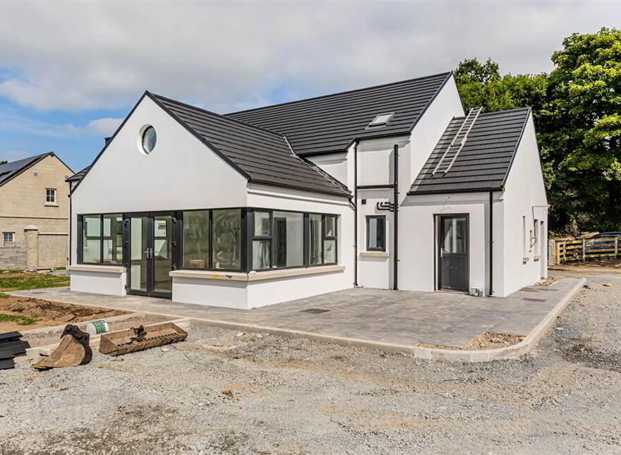 34 Windmill Road, Royal Hillsborough, BT26 6LS
