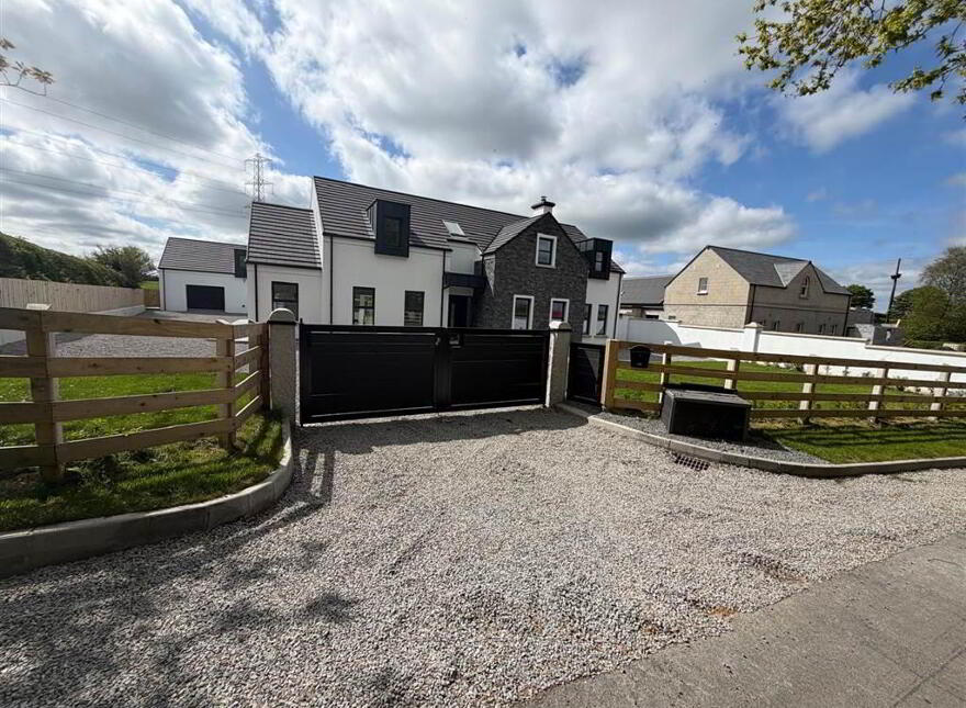 34 Windmill Road, Royal Hillsborough, BT26 6LS