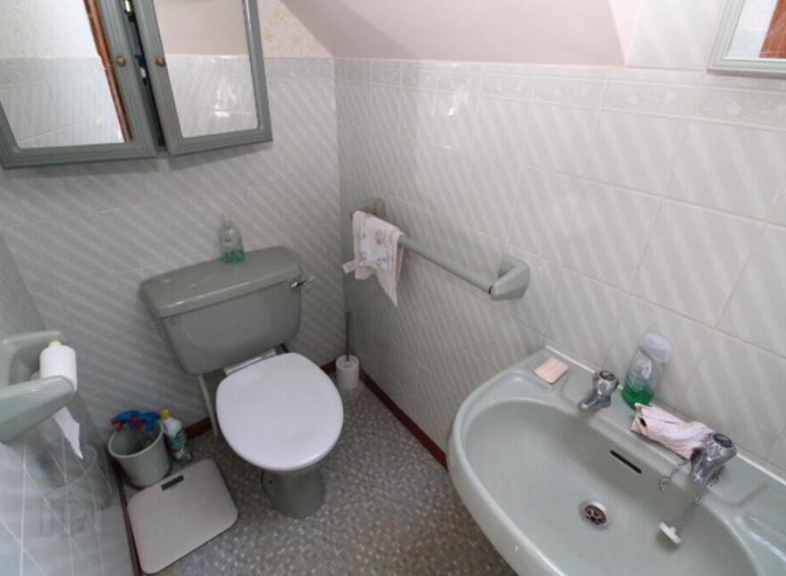 17 Oldwood, Newtownabbey, BT36 5GJ