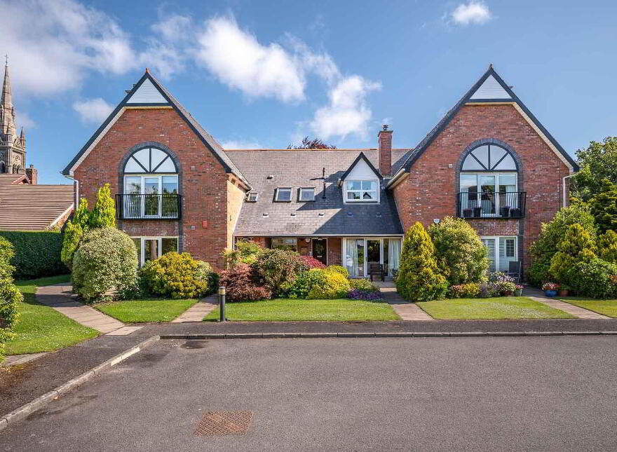 9 Craigtara, My Ladys Mile, Holywood, BT18 9EE photo