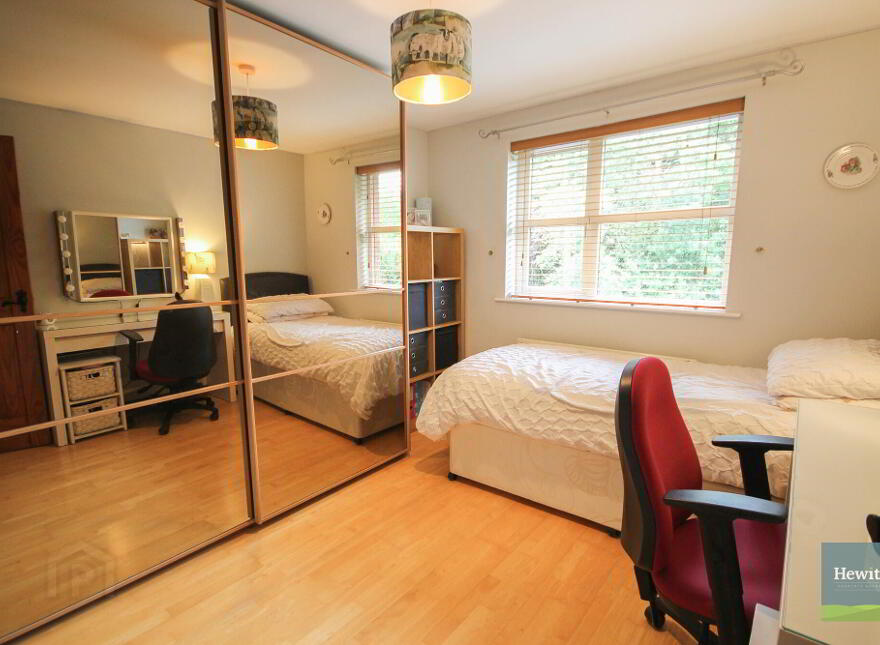 7 Eden Court, Markethill, BT60 1LH