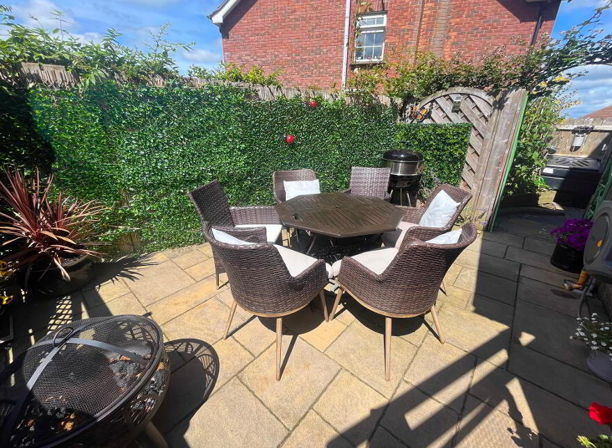 7 Eden Court, Markethill, BT60 1LH
