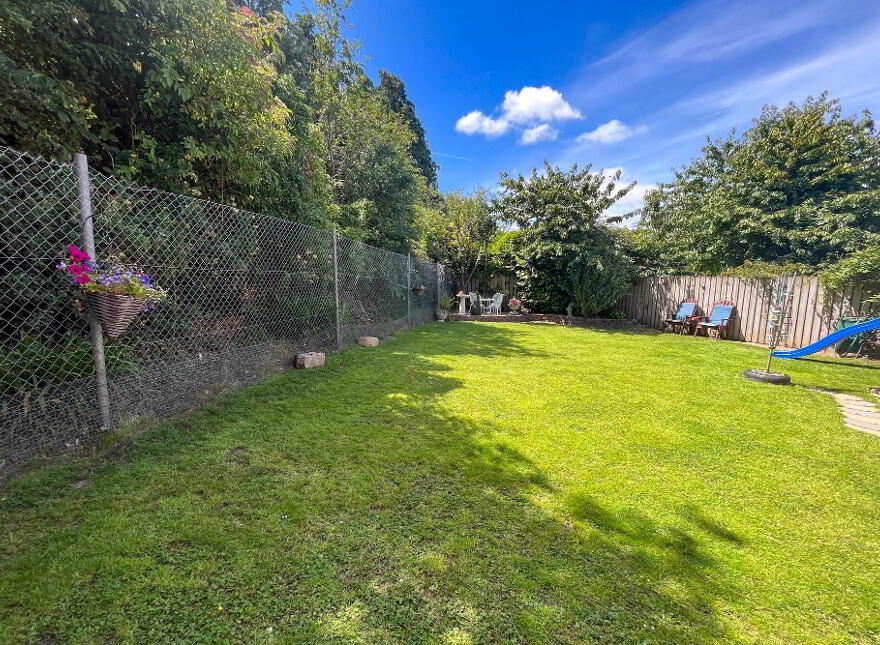 7 Eden Court, Markethill, BT60 1LH