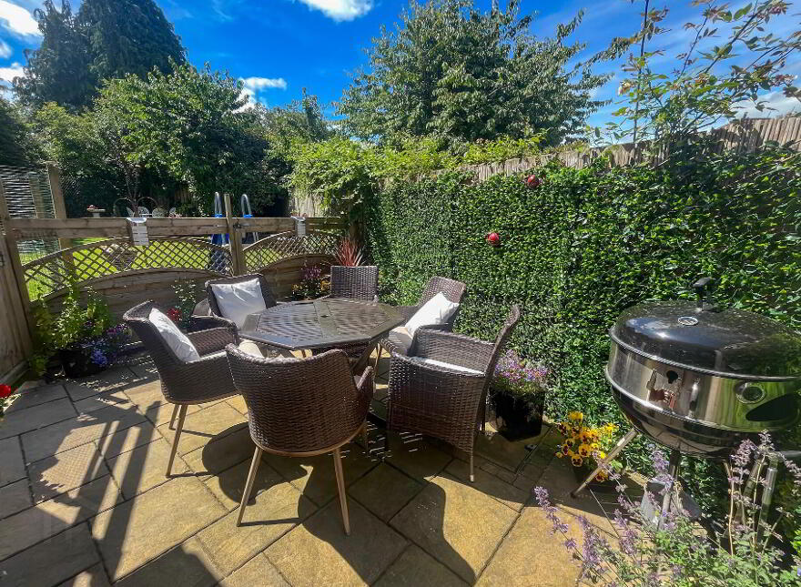 7 Eden Court, Markethill, BT60 1LH