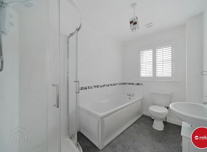 104 Waterfoot Park, Derry, BT47 6SX