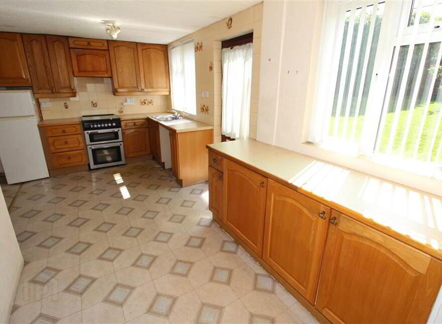 1 Gortin Park, Belfast, BT5 7EP